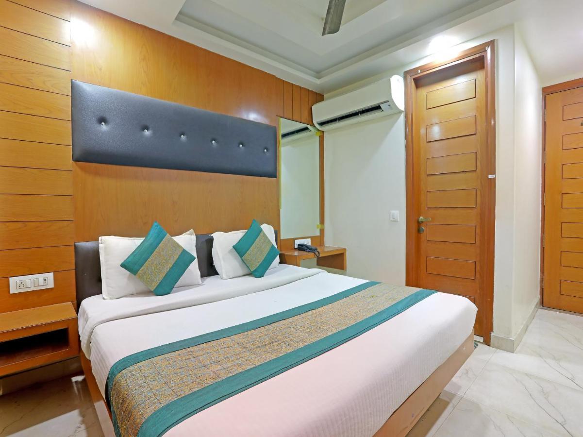 Hotel Tashkent Palace - Near New Delhi Railway Station Εξωτερικό φωτογραφία