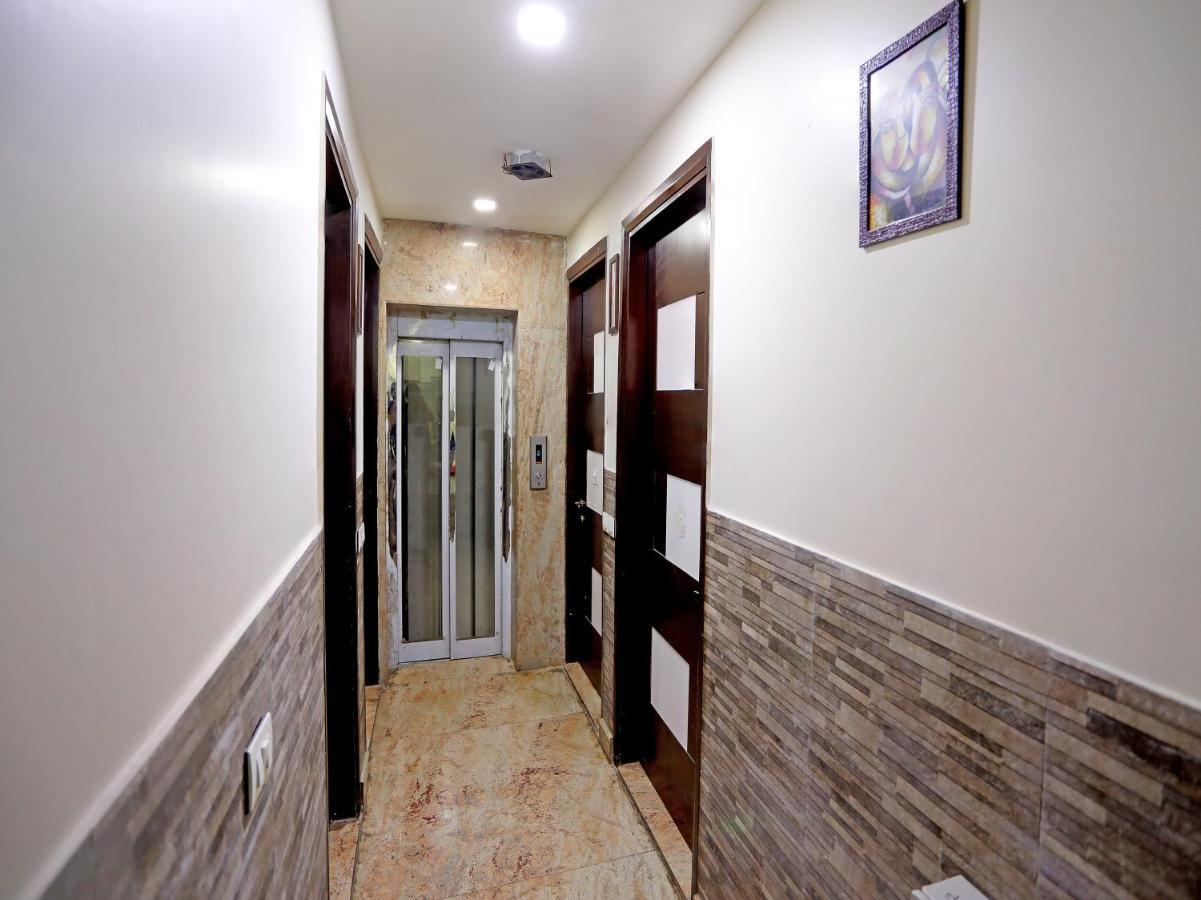 Hotel Tashkent Palace - Near New Delhi Railway Station Εξωτερικό φωτογραφία