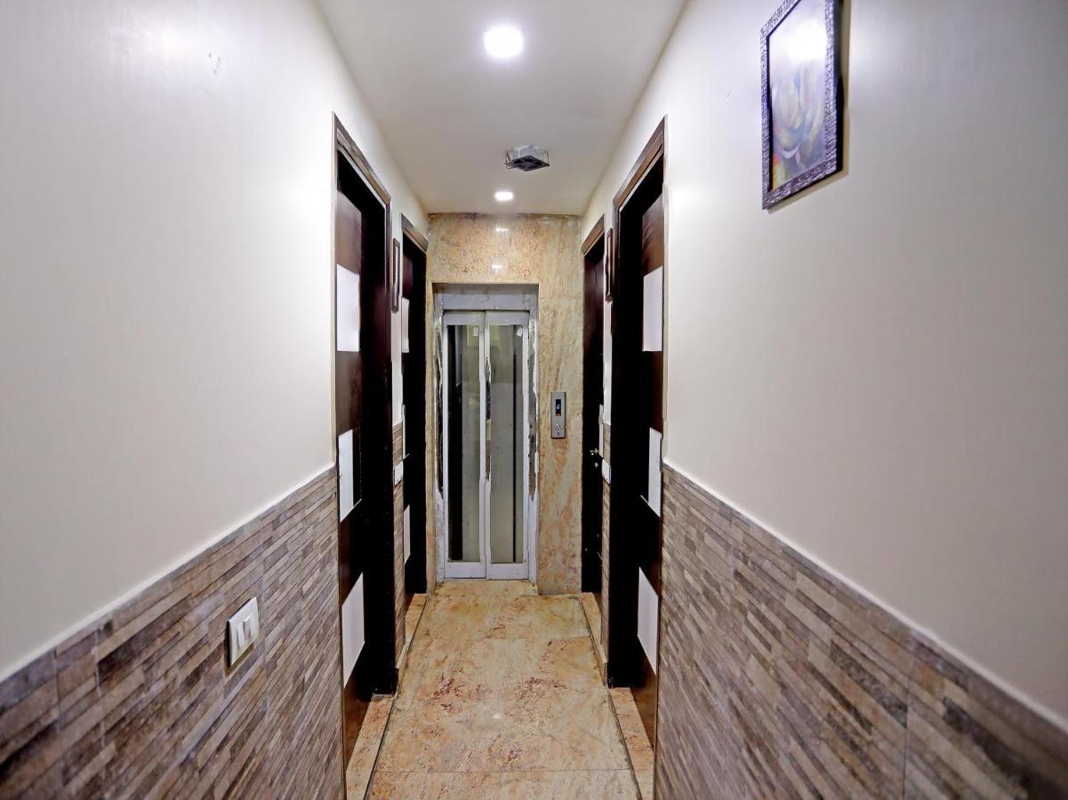 Hotel Tashkent Palace - Near New Delhi Railway Station Εξωτερικό φωτογραφία