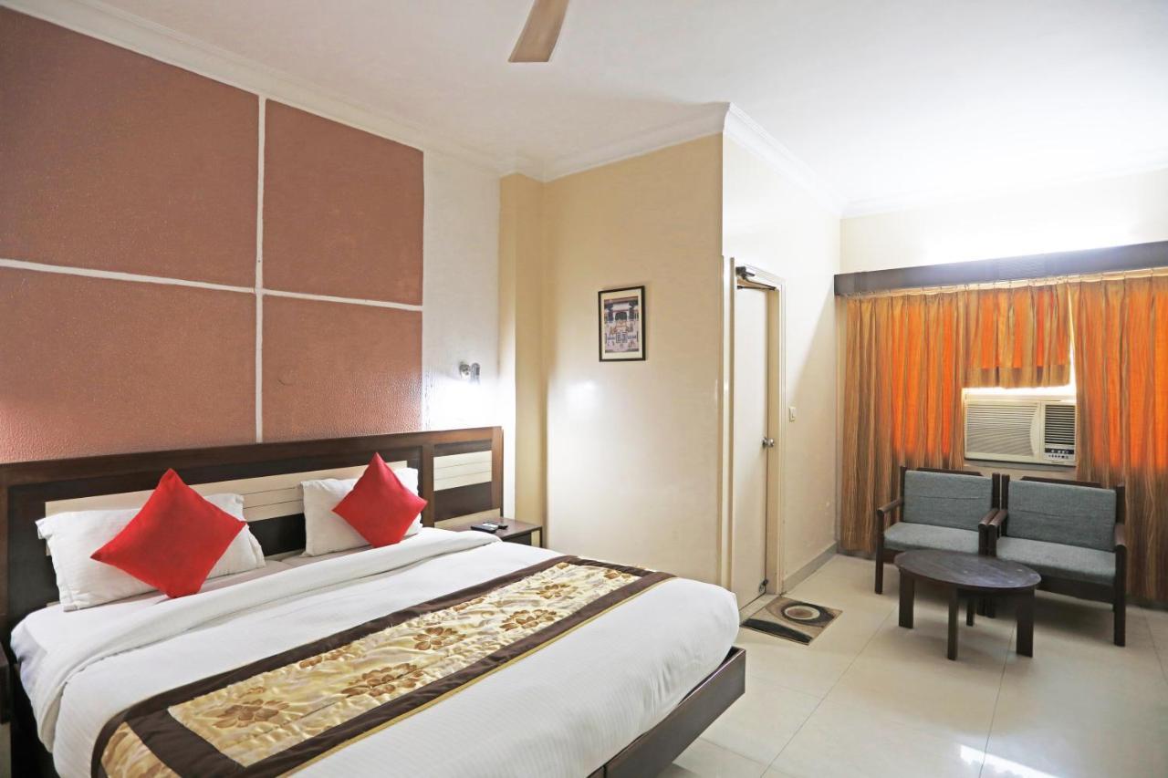 Hotel Tashkent Palace - Near New Delhi Railway Station Εξωτερικό φωτογραφία