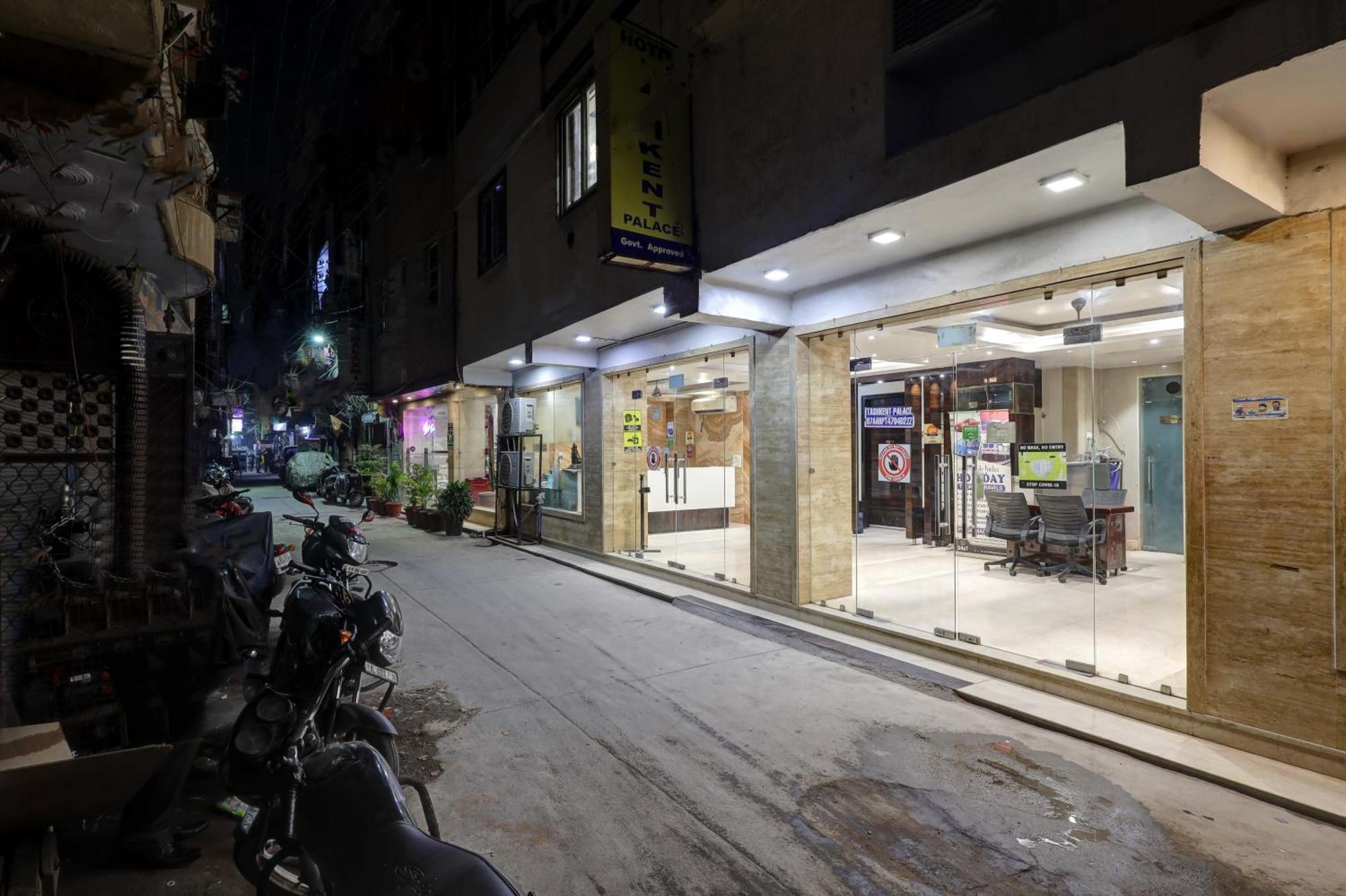 Hotel Tashkent Palace - Near New Delhi Railway Station Εξωτερικό φωτογραφία