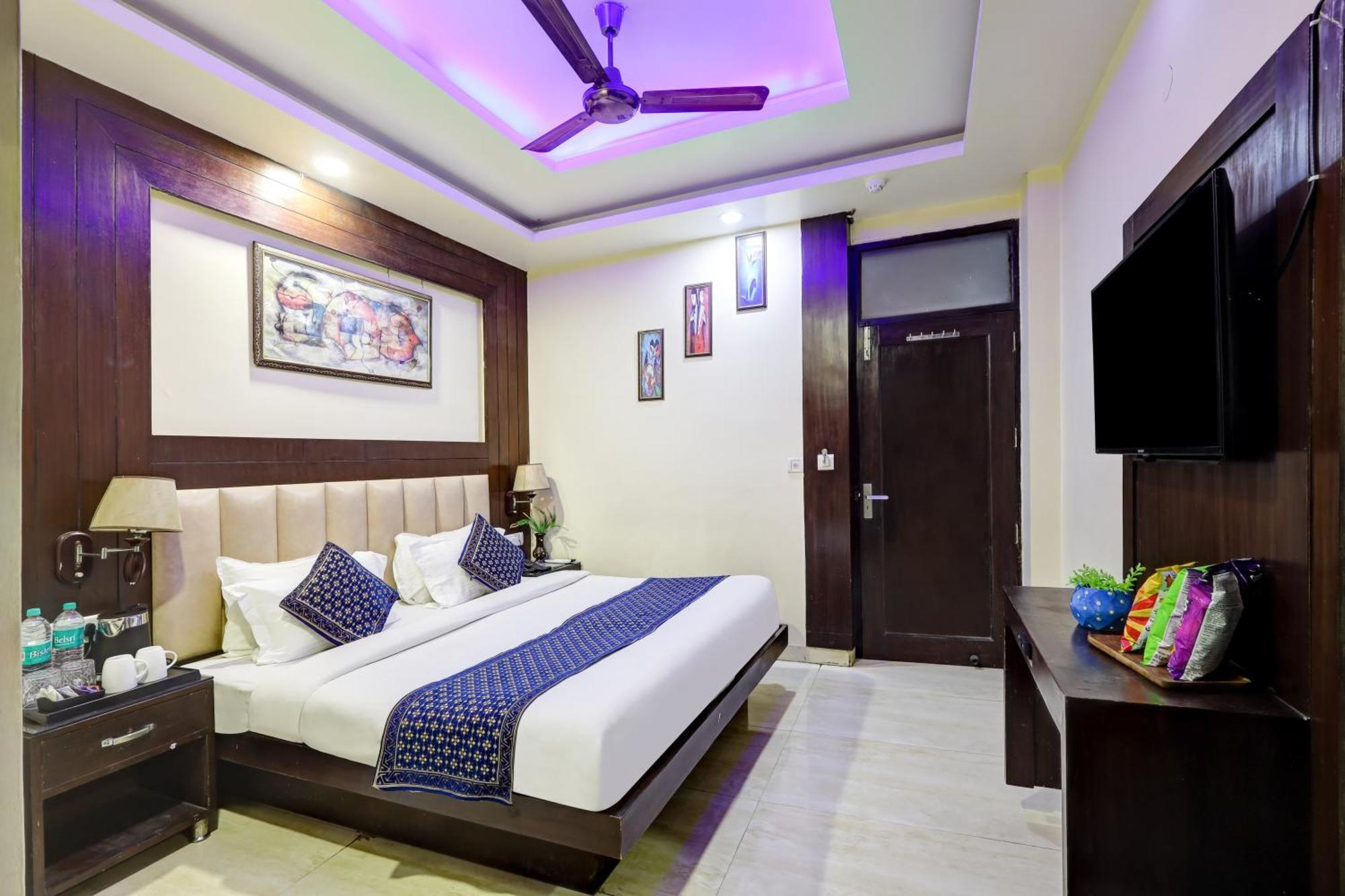 Hotel Tashkent Palace - Near New Delhi Railway Station Εξωτερικό φωτογραφία
